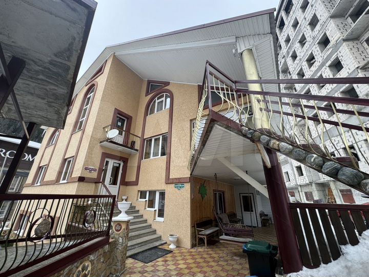 Гостиница, 443 м²