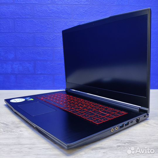 Игровой ноутбук MSI GF63 Thin 11uc-1062ae