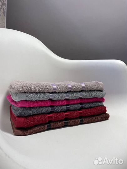 Махровые полотенца новые