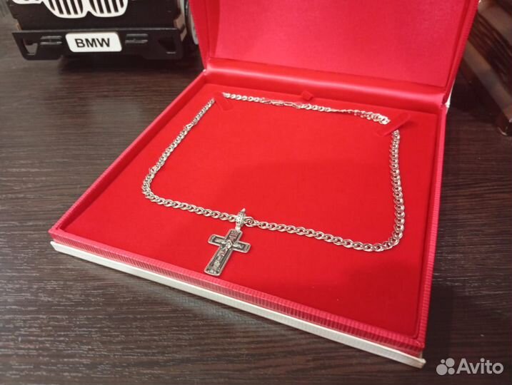 Серебряная мужская с крестиком
