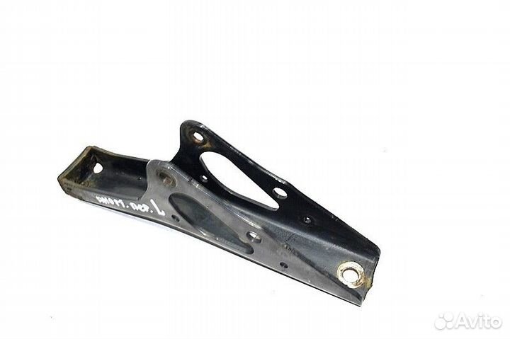 Кронштейн амортизатора кабины, передний левый MAN