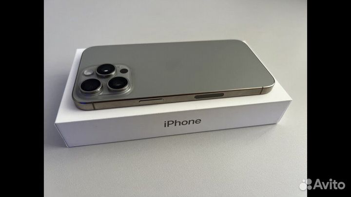 iPhone 15 Pro Max 256 Natural sim+esim Идеал