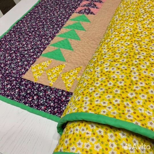 Лоскутное покрывало-плед детское в стиле пэчворк