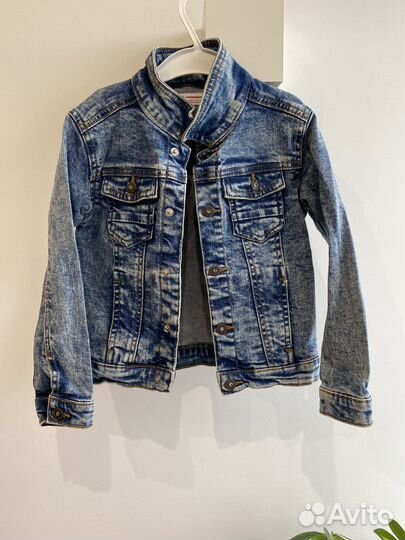 Куртка джинсовая