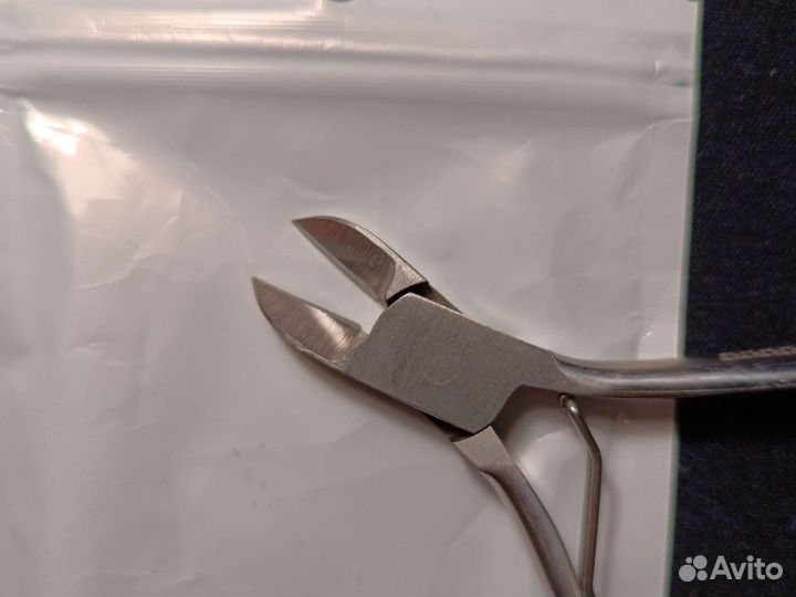 Щипчики для педикюра новые