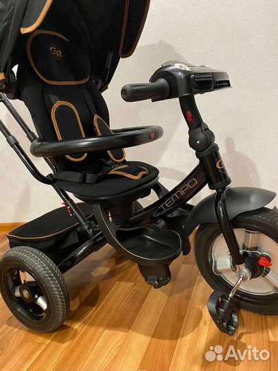 Детский трёхколёсный велосипед