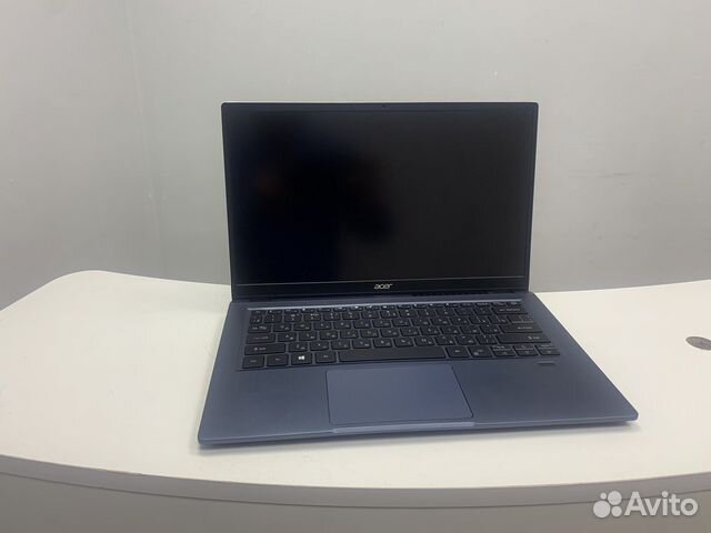 Ноутбук Acer swift i7/iris/ на запчасти