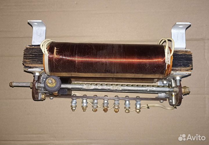 Регулятор напряжения аппарата аии-70