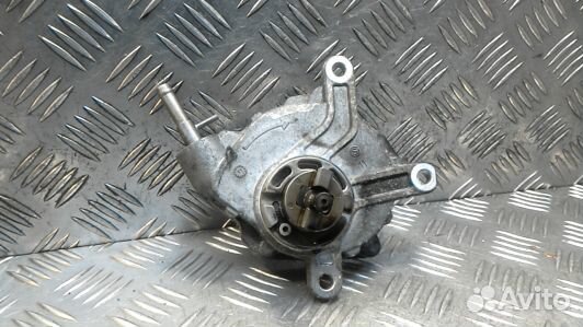 Насос вакуумный toyota avensis T27 (98S15KX01)