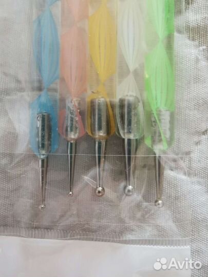 Кисти для маникюра