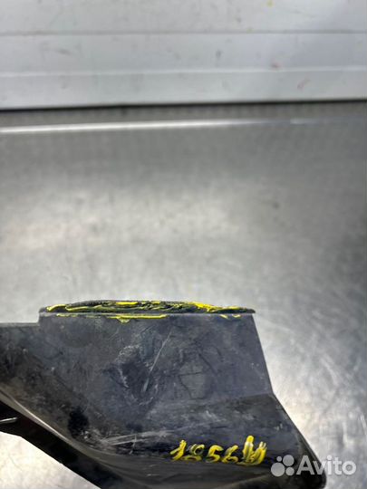 Дефлектор радиатора передний левый Renault Logan 1