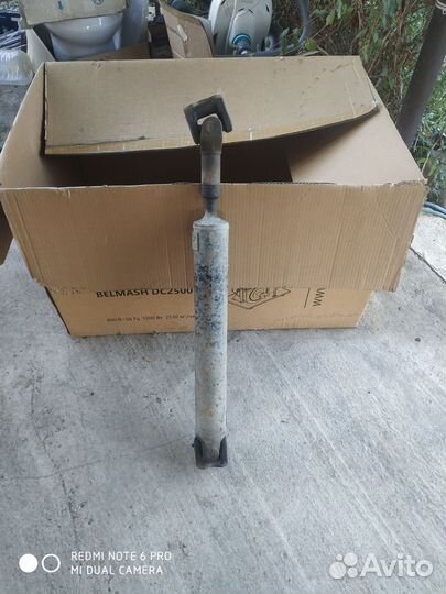 Карданный вал на ниву задний