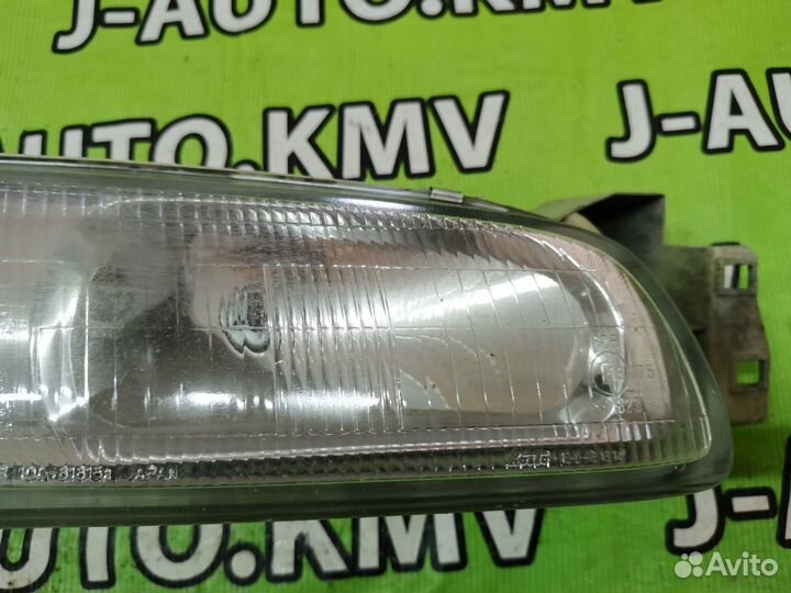 Фара Mazda 626