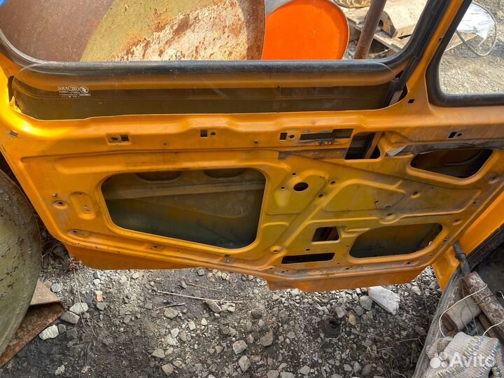 Дверь водительская шакман Shacman