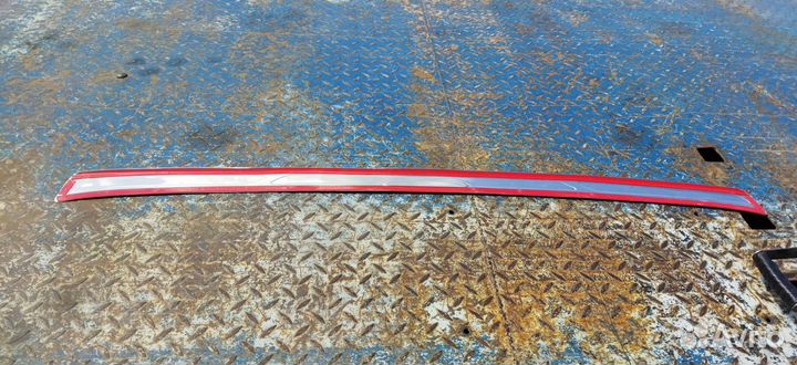 Накладка на задний бампер toyota estima