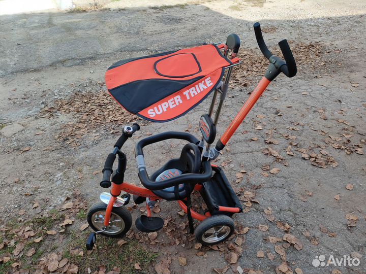 Детский трёхколёсный велосипед с ручкой