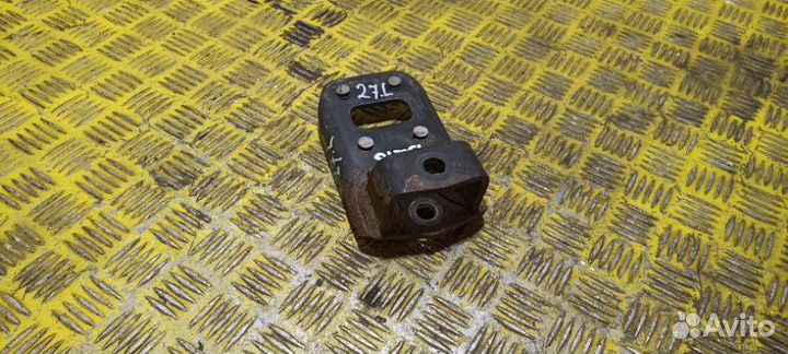 Кронштейн стабилизатора левый Man Tgl Tgm