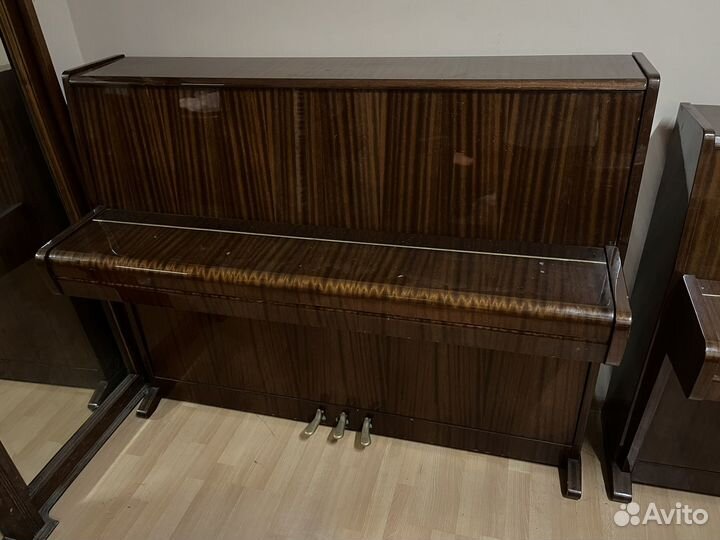 Пианино Weinbach