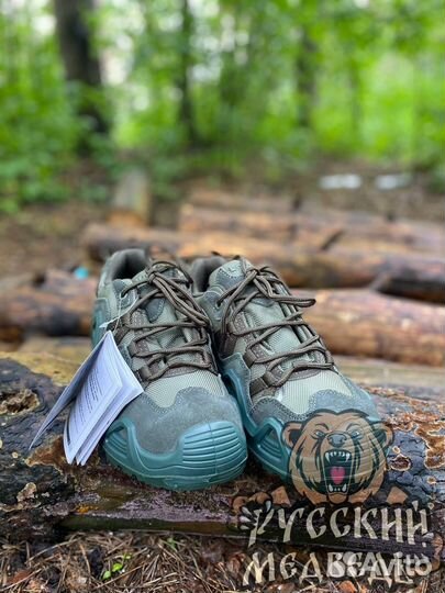 Тактические кроссовки lowa