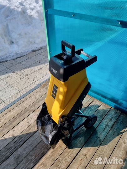 Садовый измельчитель Denzel ECS-2500