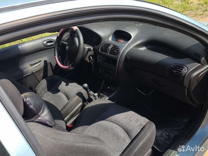 Разборка (запчасти) Peugeot 206 1998-2012