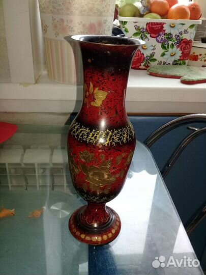 Ваза металлическая