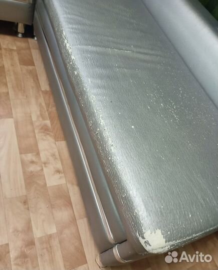 Кухонный уголок со спальным местом