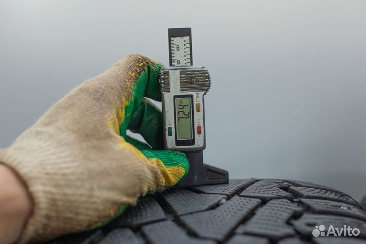 Pirelli Ice Zero 235/65 R18 110T