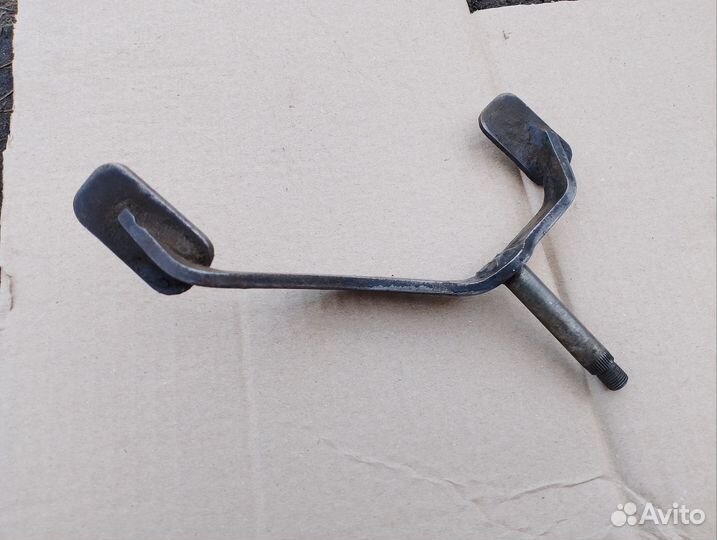 Лапка,педаль кпп для мотоцикла Урал