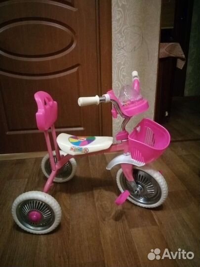 Детский трехколесный велосипед