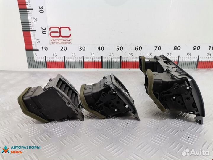 Дефлектор обдува салона Opel Signum C 2005