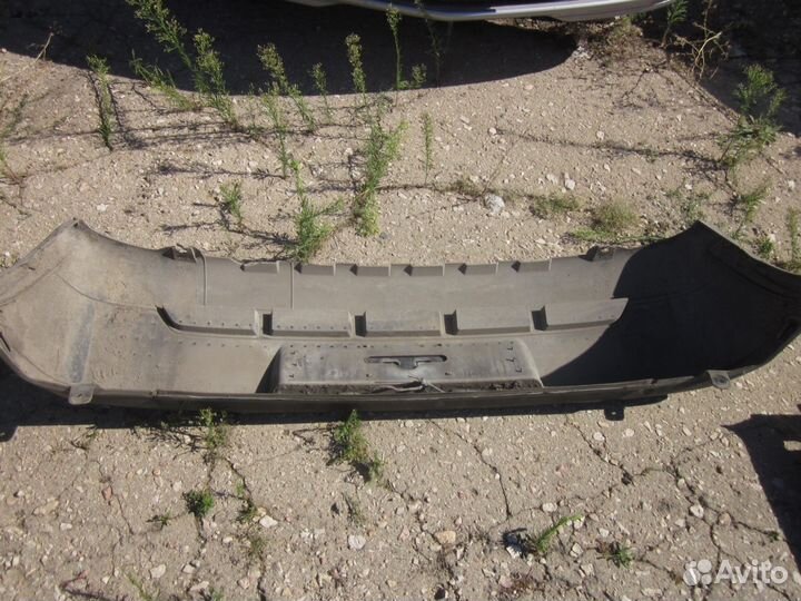 Volkswagen Pointer бампер задний