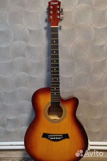 Акустическая гитара