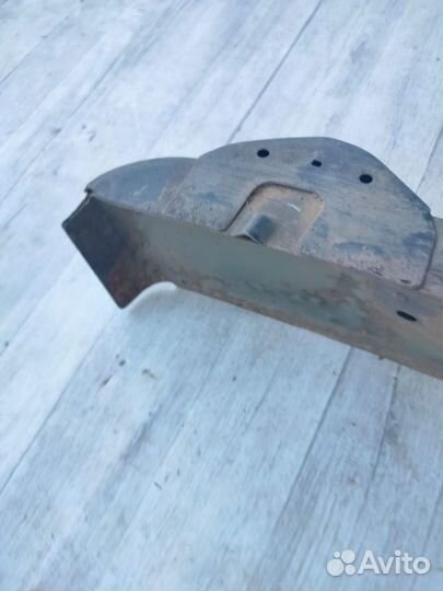 Усилитель заднего бампера Geely Emgrand EC7 2014