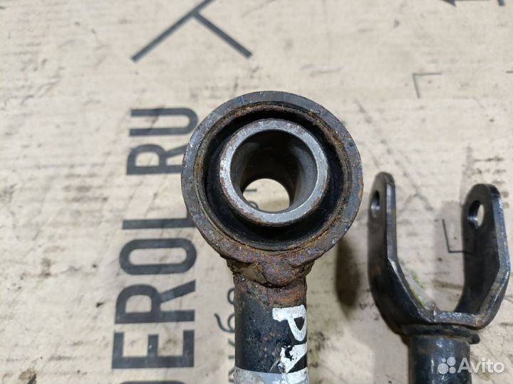 Реактивная тяга задняя Nissan Fuga Y50