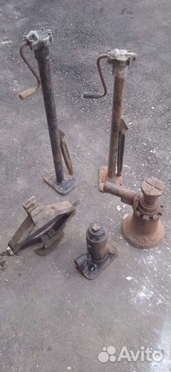 Домкрат гидравлический