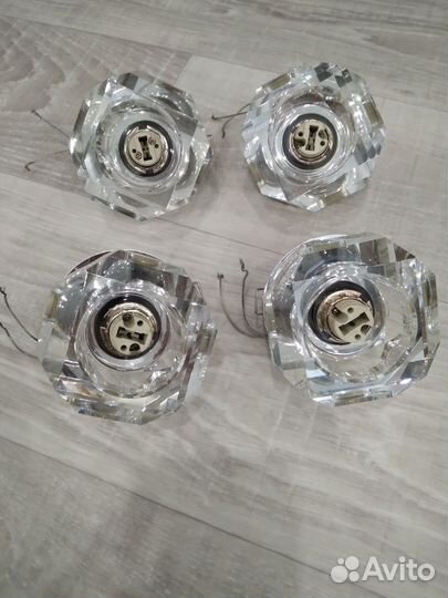 Светильник потолочный точечный