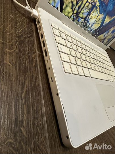 Apple MacBook 2009 A1181