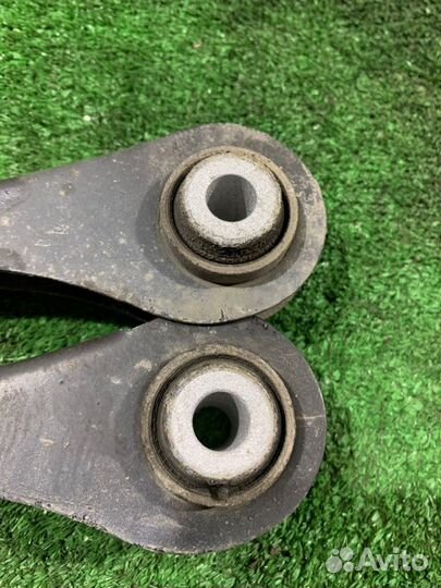 Комплект задних рычагов Bmw 1 F20 N13B16A 2012