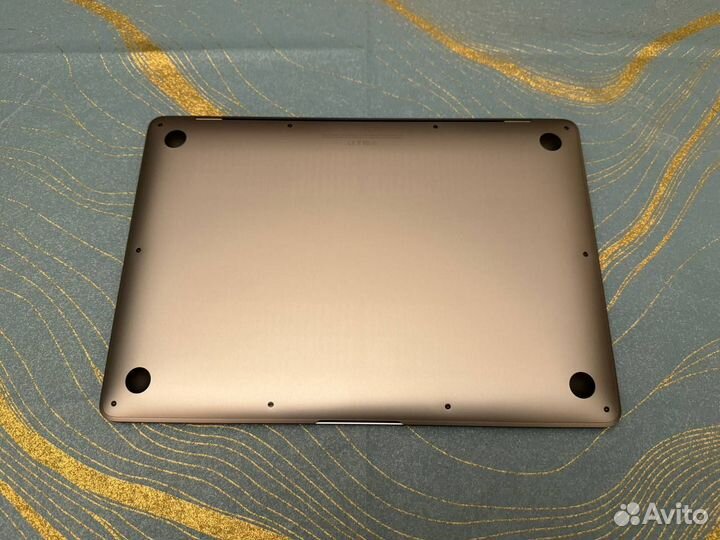 Apple MacBook Air M1 8/256, после залития