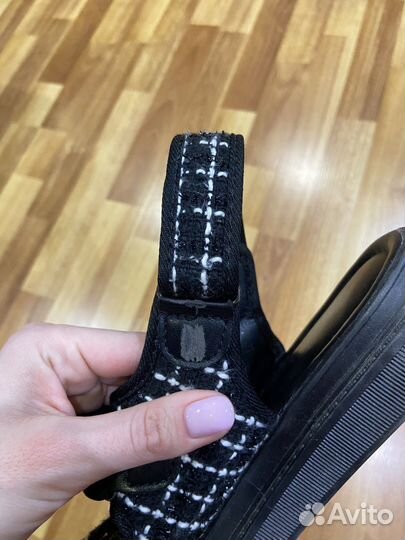 Сандалии женские