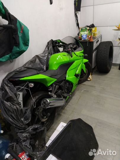 Мотоцикл Kawasaki ex250k