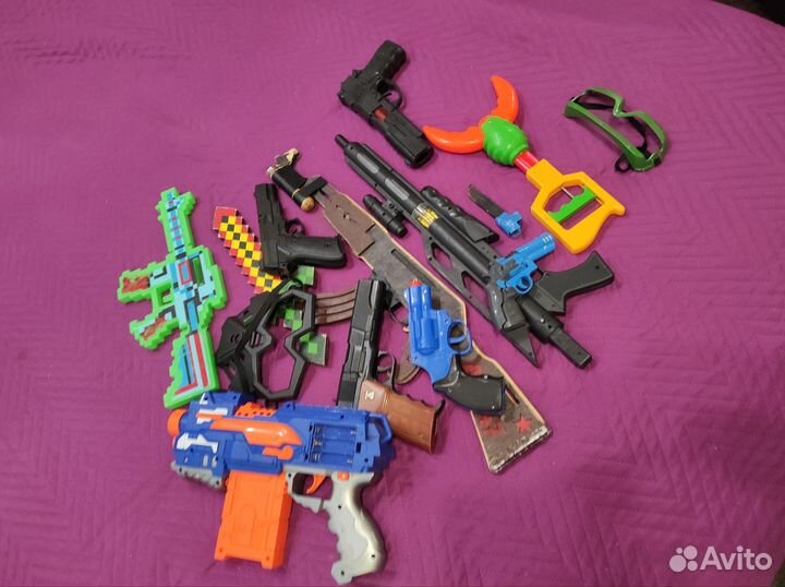 Игрушки оружие