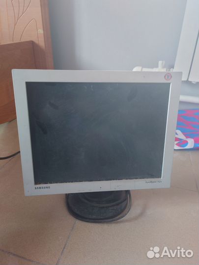 Монитор Samsung syncmaster 152v 15 дюймов