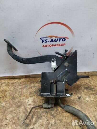 Педаль сцепления Chery Bonus лифтбек 1.5 A13 2011