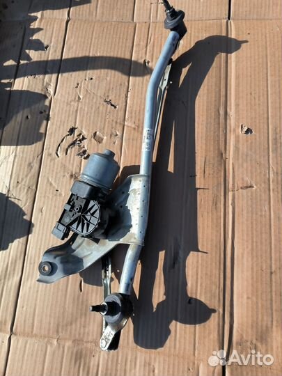 Renault Logan трапеция дворников