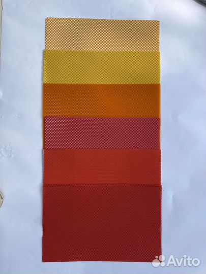 Вощина цветная