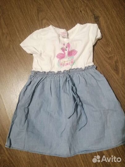 Платье для девочки новое