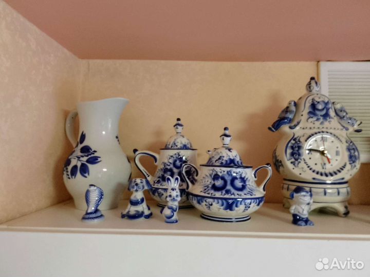 Набор посуды гжель