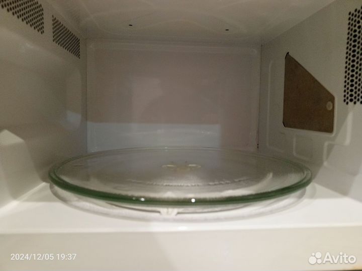 Микроволновка elenberg